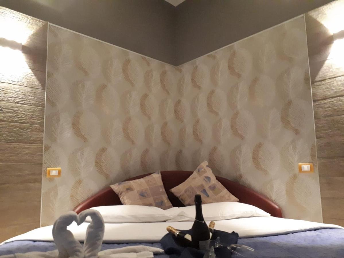 Thaire Resort Castel Volturno Ngoại thất bức ảnh