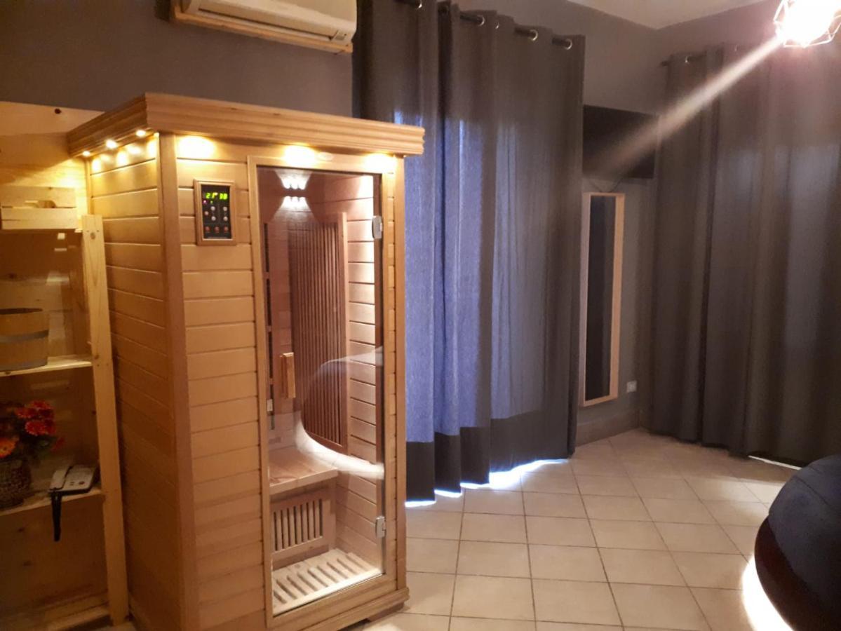 Thaire Resort Castel Volturno Ngoại thất bức ảnh