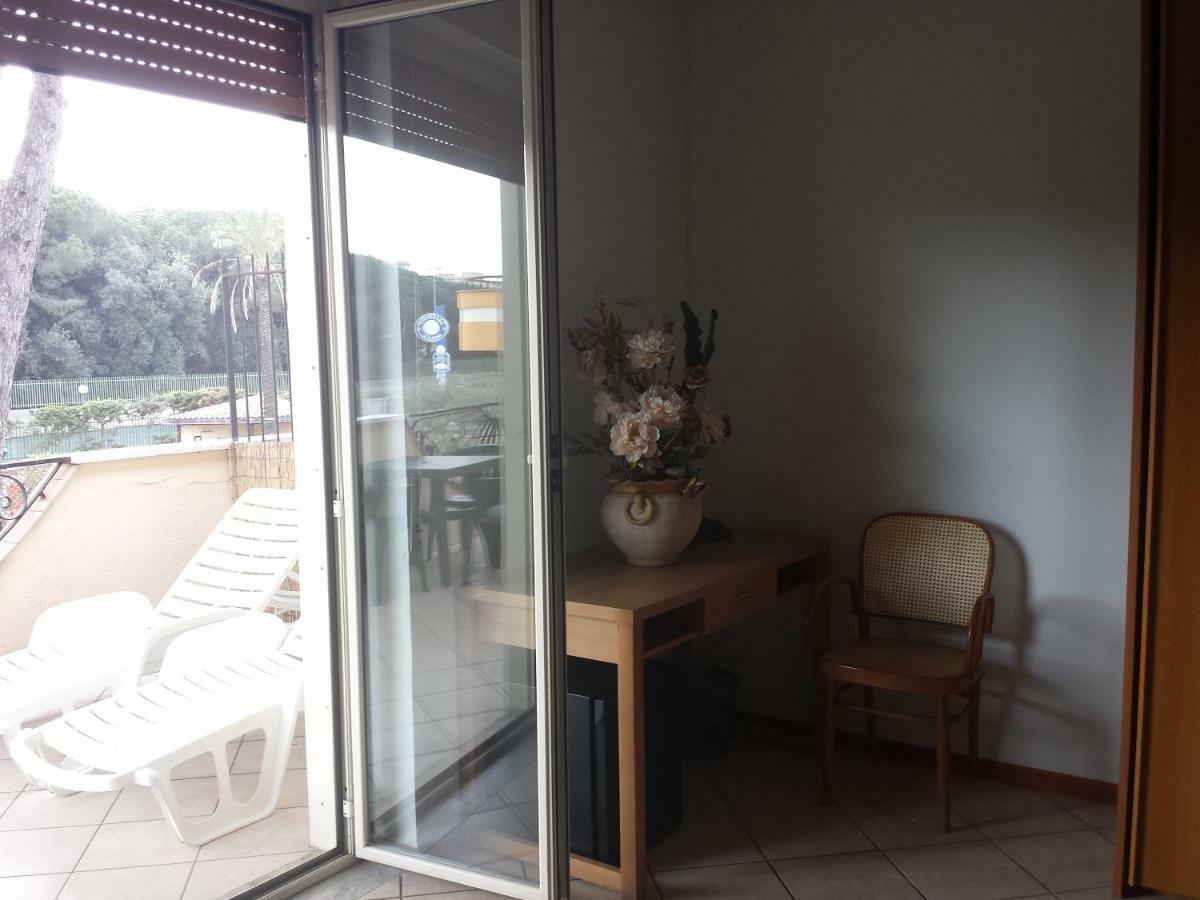 Thaire Resort Castel Volturno Ngoại thất bức ảnh
