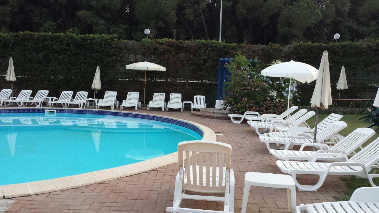 Thaire Resort Castel Volturno Ngoại thất bức ảnh